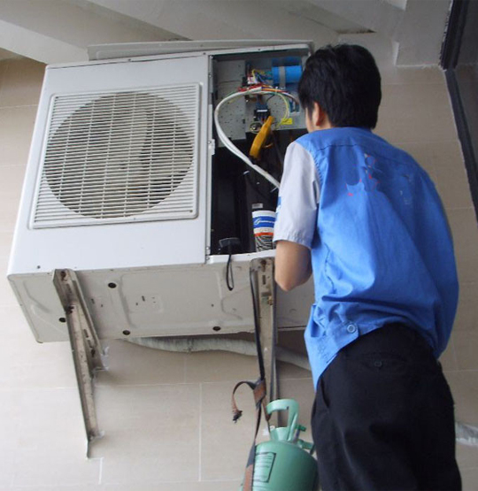 二连浩特空调开机无反应维修